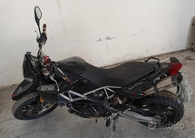 Aprilia Dorsoduro 1200
