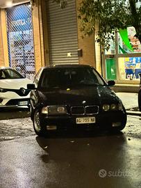 BMW E36 318i