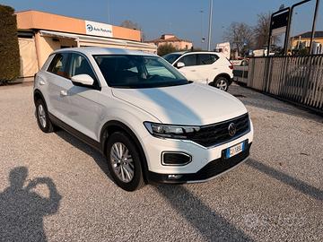 Volkswagen T-Roc 2.0 tdi 150 cv Business Dsg - Far