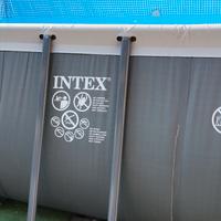 Piscina intex