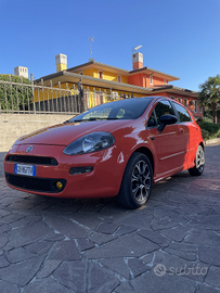 Fiat Punto Evo 1.4 S&S Blue&Me