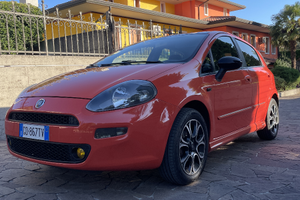 Fiat Punto Evo 1.4 S&S Blue&Me