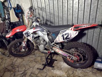Honda cre 250 enduro