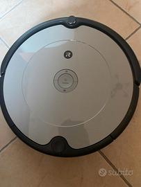 Aspirapolvere robot