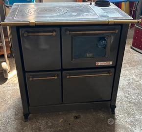 Stufa a legna cucina economica