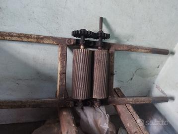 Antica Macina per uva