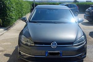 Volkswagen Golf 7.5 1.6