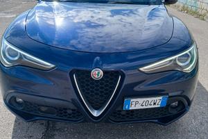 Alfa Romeo Stelvio Q4