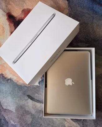 Macbook Pro 13,3