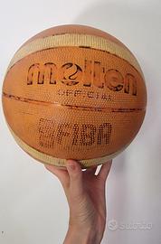Pallone da basket  Molten.  sport