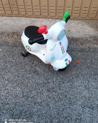 Chicco Vespa per Bambini Primavera Bianca,

