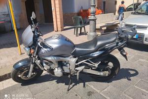 Yamaha fz 600