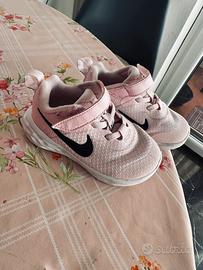 Nike bambina 23,5