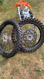 pezzi ricambio x ktm  husqvarna 250-450 dal2023 in