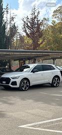 Audi q5 tdi quattro 204 cv s line plus