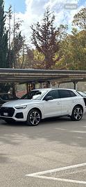 Audi q5 tdi quattro 204 cv s line plus