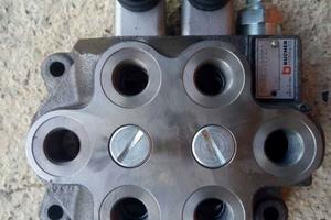 Distributore Idraulico 