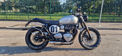 Triumph street twin 900