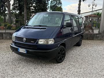 Volkswagen Caravelle/Multivan Caravelle 2.5 TDI/10