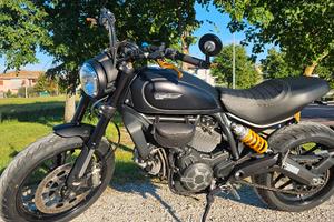 Ducati Scrambler Icon 800