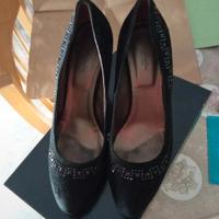 Décolleté NeroGiardini scamosciati