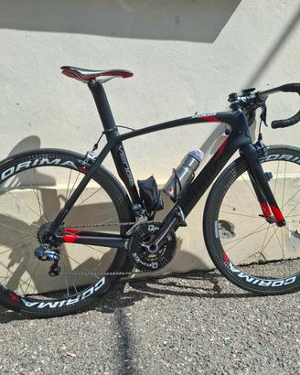 Specialized S-WORKS Venge red hrr ultegra di2 11v 