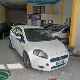 NEOPATENTATI GRANDE PUNTO 1.3MJTD 90CV