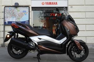 Yamaha X-Max 300