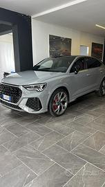 Audi RSQ3 spb quattro Stronic (400cv) strafull