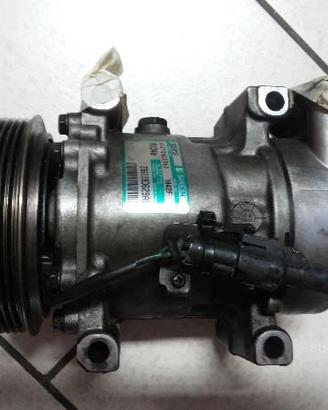 Compressore a/c fiesta 1.4 tdci