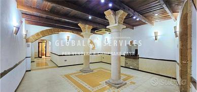 Locale commerciale in pieno centro storico Alghero