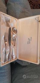 Oggetti e posate in argento