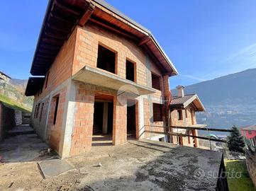 QUADRIFAMILIARE A SELLERO