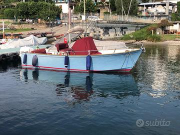 Rhea Marine 23 Open con Yamaha 150hp