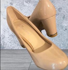 Decoltè da donna cipria quasi nuove