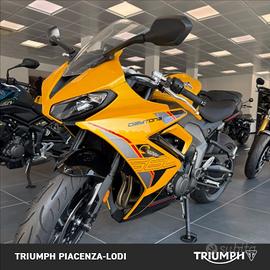 TRIUMPH Daytona 660