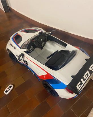 Macchinina Bmw elettrica anche con telecomando