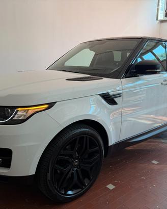 Land Rover Range Sport 3.0 TDV6 HSE Dynamic