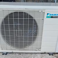 Condizionatore DAIKIN dual split 18000/15000 BTU