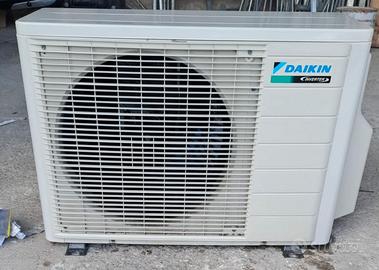Condizionatore DAIKIN dual split 18000/15000 BTU