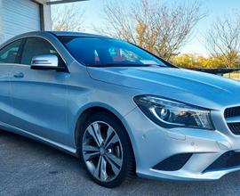 Mercedes-Benz CLA 220 CDI Sport 170cv - 2014