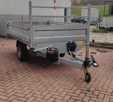 Rimorchio ribaltabile idraulico