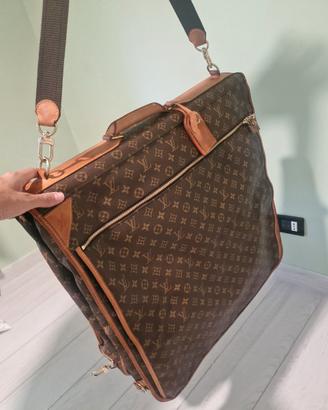 Valigia porta abiti vuitton