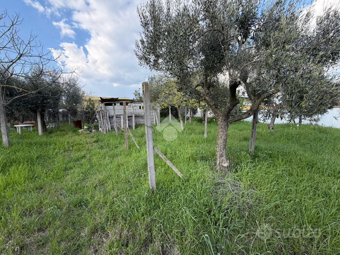 TER. RESIDENZIALE A ROMA - Vista 5