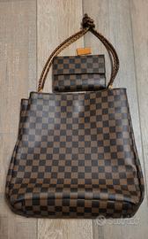 borsa e portafoglio Louis Vuitton 