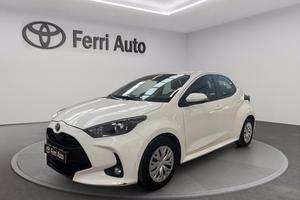 TOYOTA Yaris 1.5h active