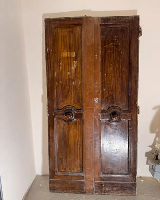 Porta antica in legno