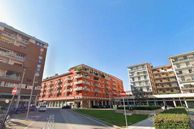 Bilocale in Piazza Renato Simoni