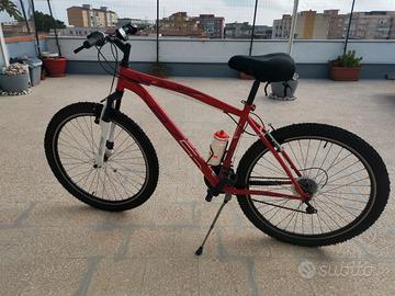 Mountain Bike 27.5 + omaggio