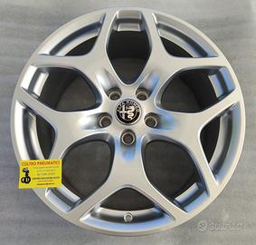 Set Cerchi In Lega Alfa Romeo Da 18 Originali